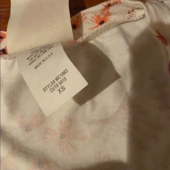 Modcloth Freelander cream floral tunic top - Picture 4 of 6